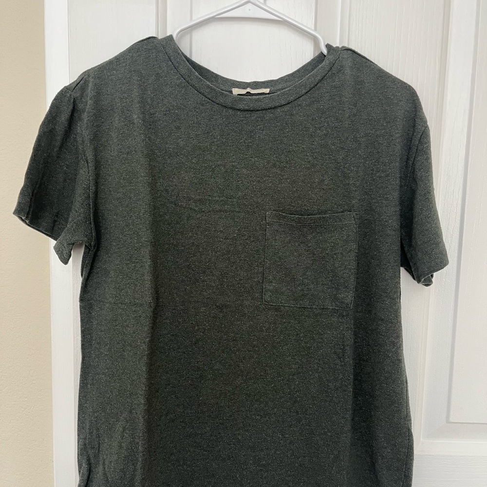 Zara woman’s  Short Sleeve Pocket Tee - dark green